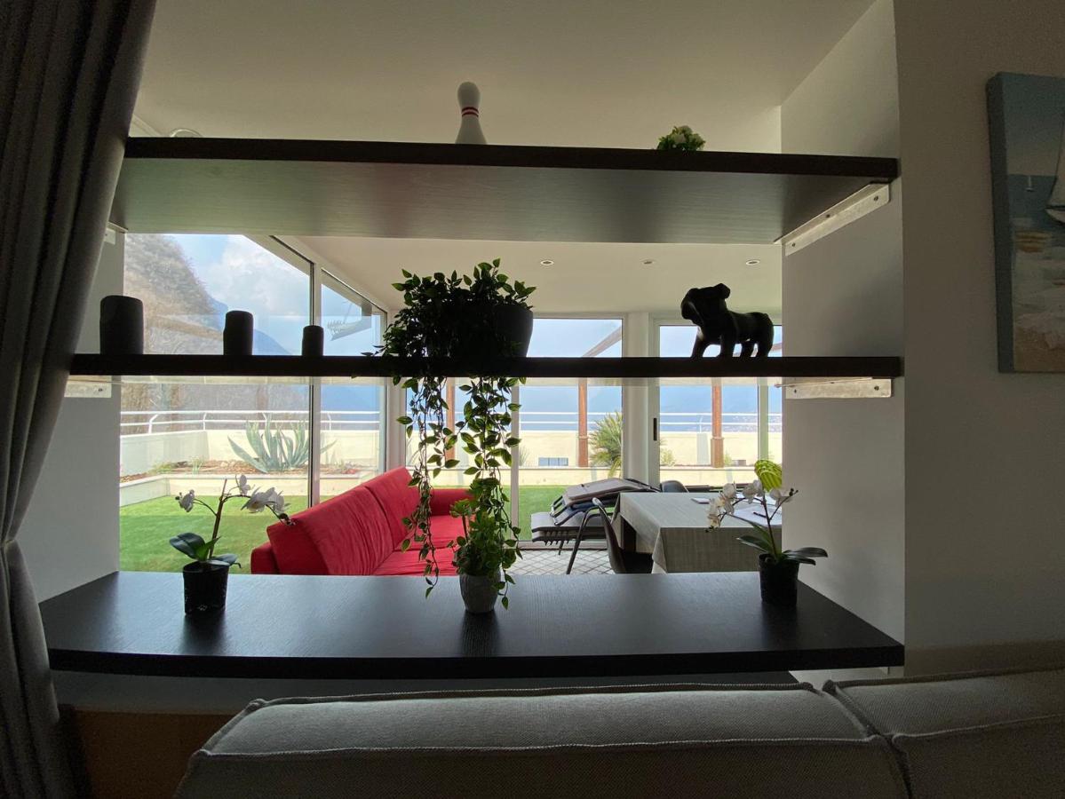 Attico With Big Terrace In Residence With Pool 발브로나 외부 사진